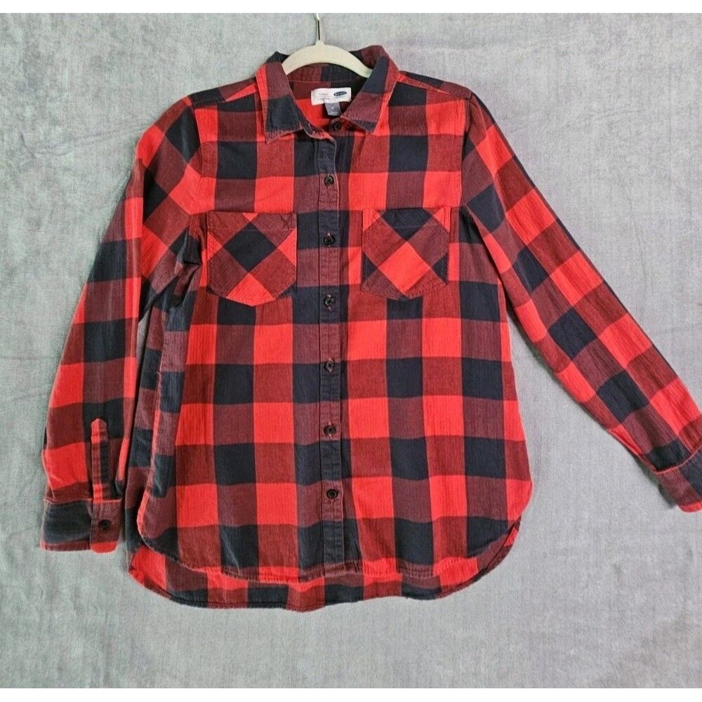 Old Navy Womens Red Plaid Shirt Size Medium Button Up Classic Winter Holiday